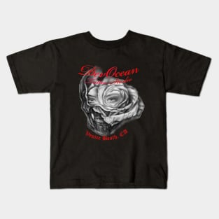 Rose Pedals of Darkness Kids T-Shirt